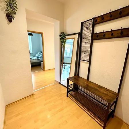 Bright Temporary In شكويديتس