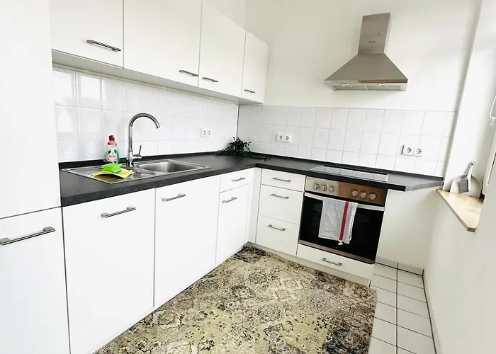 Bright Temporary In شقة *